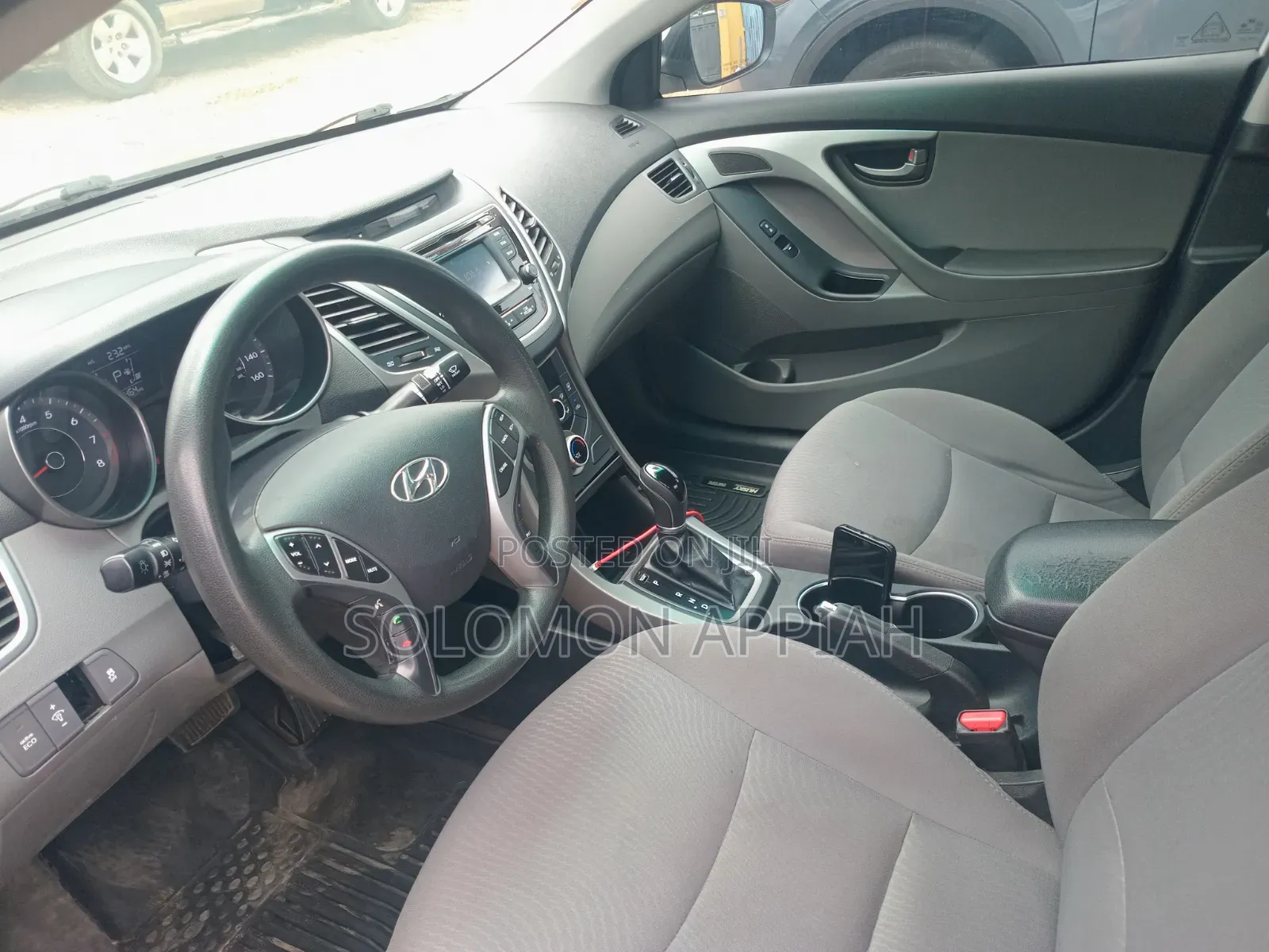 Hyundai Elantra 2016 White