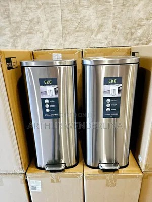 Dusbin for Throwing Trash Inside