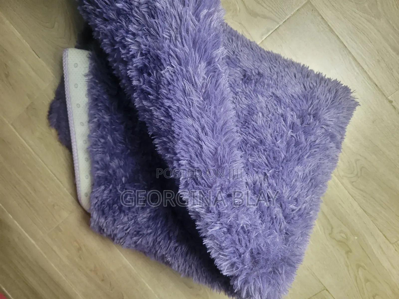 Fluffy Carpet