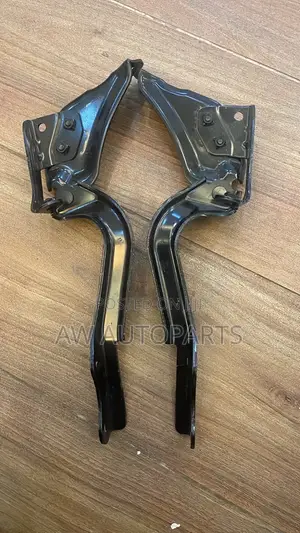 Toyota Land Cruiser 08-15 Hood Hinge