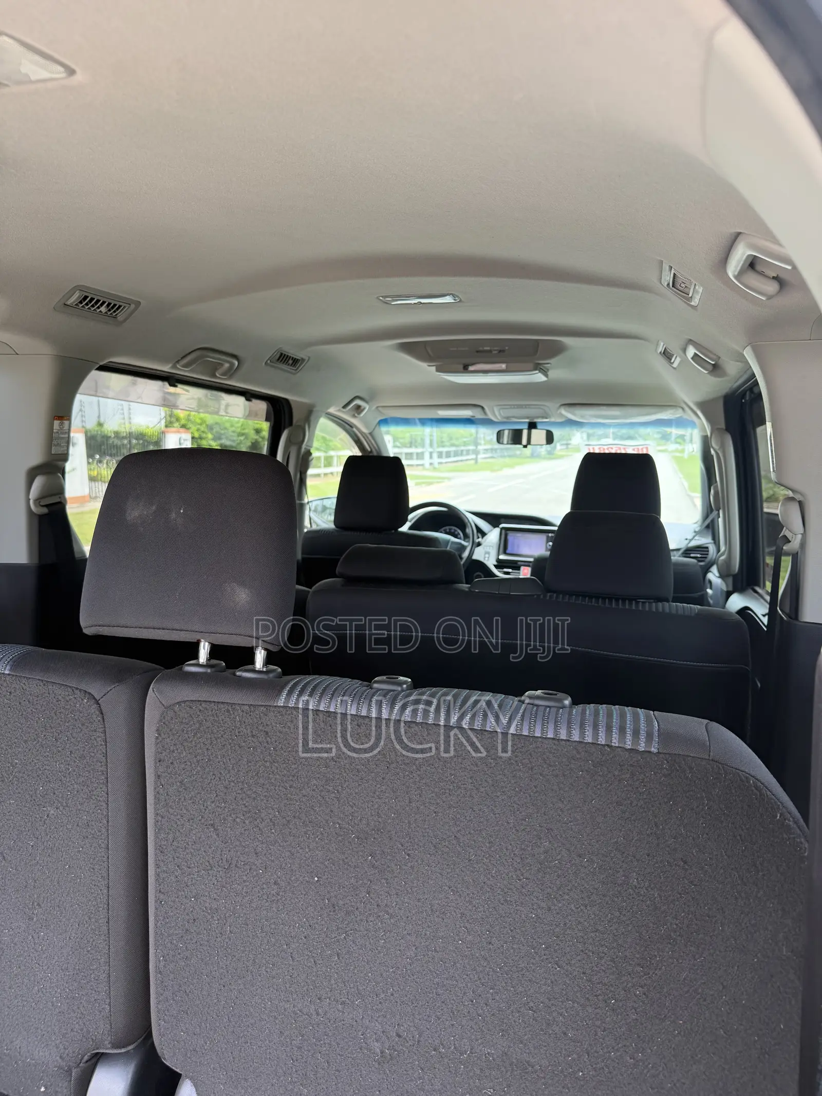 Toyota Voxy 2014 Black