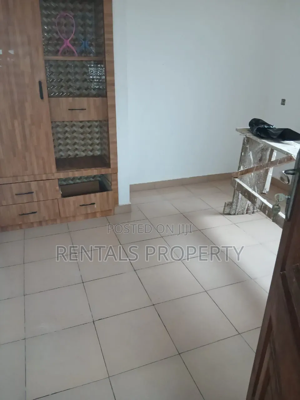1bdrm Apartment in Malejor for rent