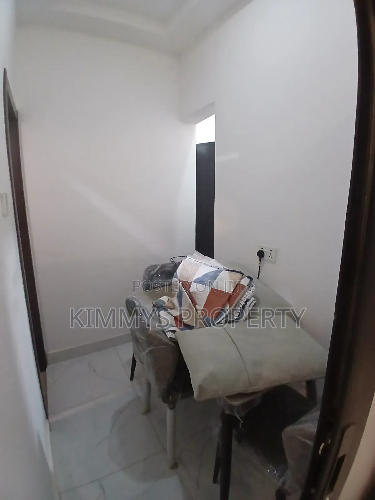 Furnished 1bdrm Apartment in Kimmys Property, Otano for rent