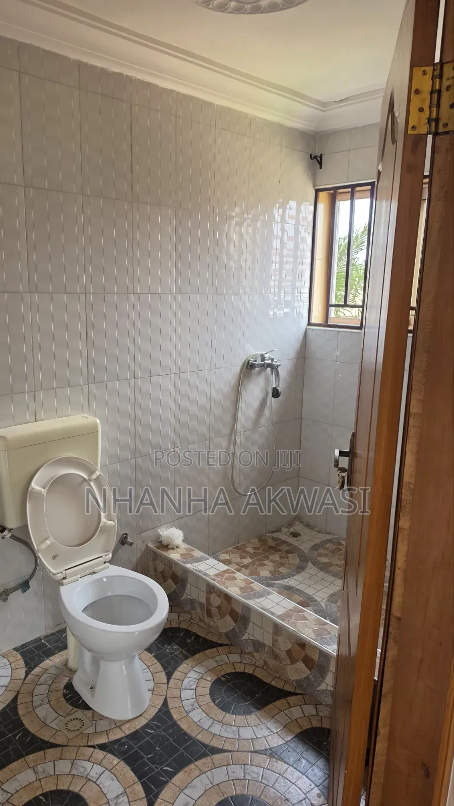 2bdrm Apartment in Spintex, Sakumono for rent