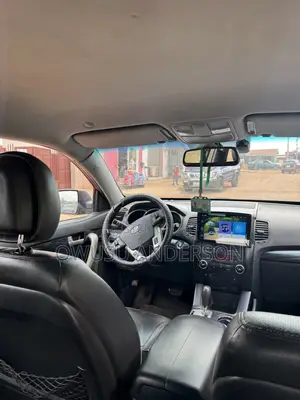 Kia Sorento 2012 Red