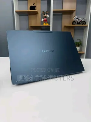 New Laptop Lenovo Legion 5i 16GB Qualcomm Snapdragon X Elite SSD 512GB