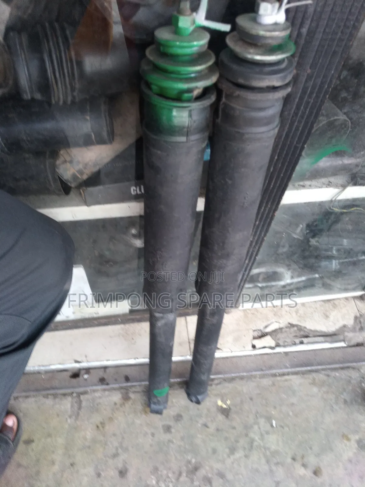 Toyota Vitz 4x4 Back Shocks Absorbers