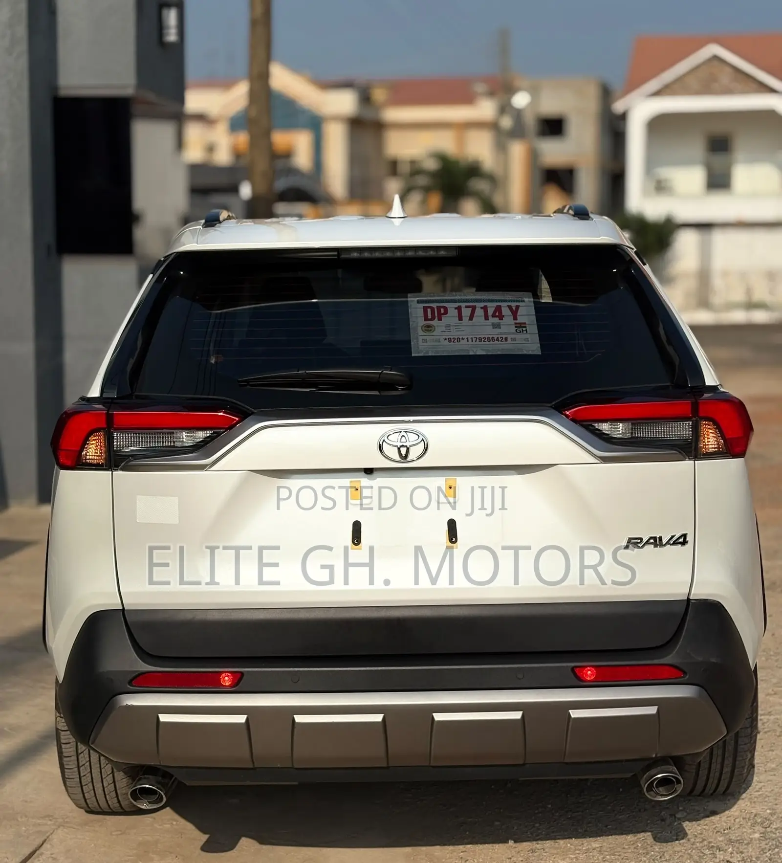 Toyota RAV4 2025 White