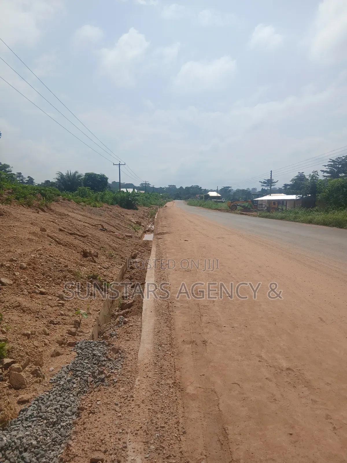 Roadside Land in Hohoe