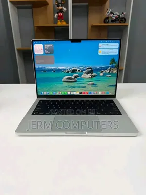 New Laptop Apple MacBook Pro 2024 M4 16GB Apple M4 SSD 512GB