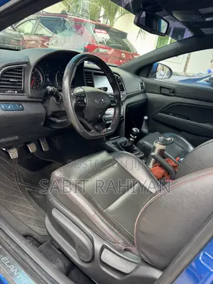 Hyundai Elantra SE Sedan FWD (2.0L 4cyl 6M) 2017 Blue