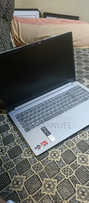 New Laptop Lenovo Ideapad 3 8GB AMD Ryzen 3 SSD 256GB