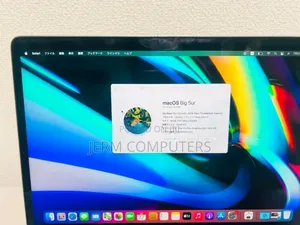 New Laptop Apple MacBook Pro 2019 16GB Intel Core i7 SSD 512GB