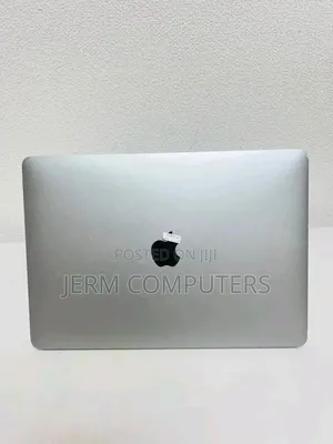 New Laptop Apple MacBook Pro 2019 16GB Intel Core i7 SSD 512GB