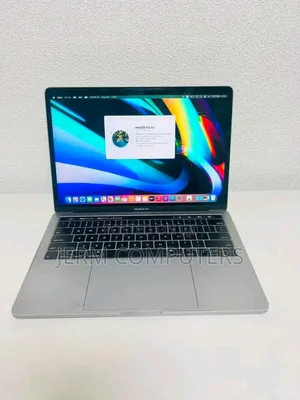 New Laptop Apple MacBook Pro 2019 16GB Intel Core i7 SSD 512GB