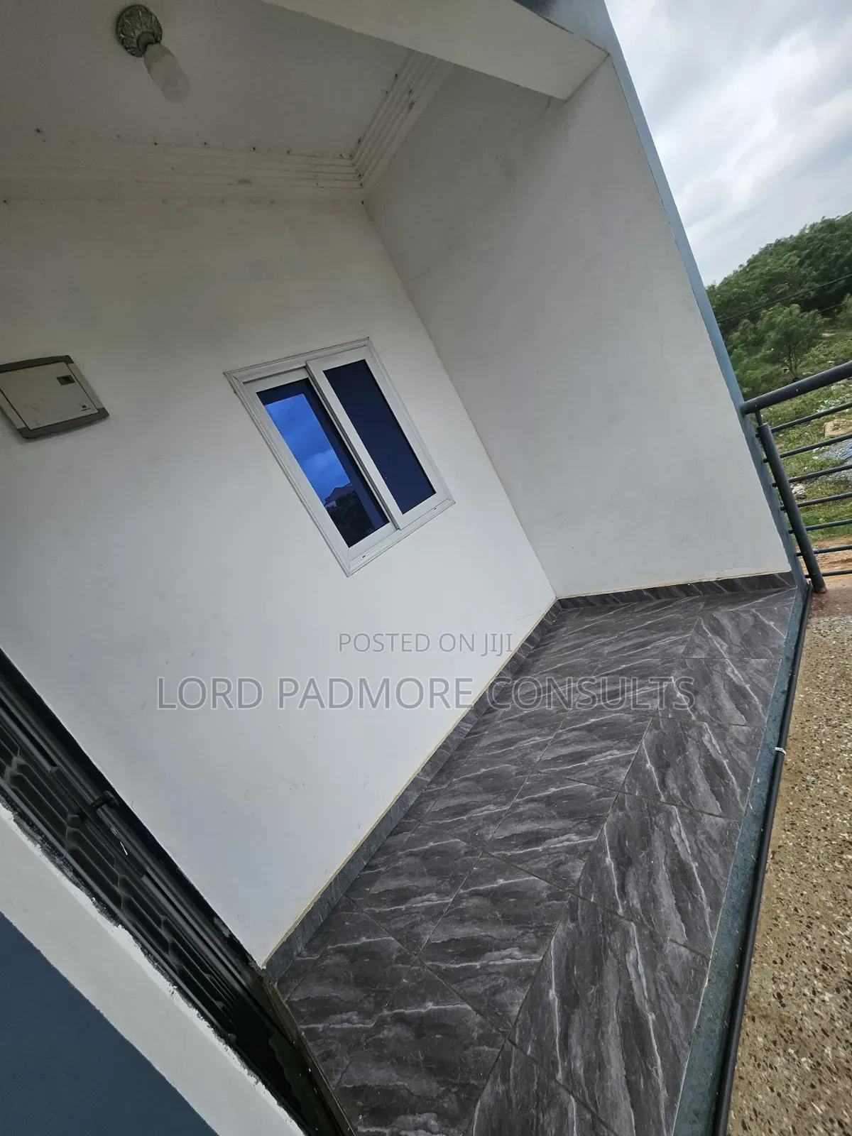1bdrm Apartment in Ogbojo-Eastlegon for rent