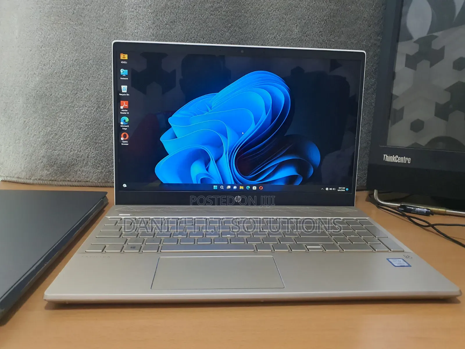 Laptop HP Pavilion 15-cs3063cl 8GB Intel Core i5 SSD 350GB