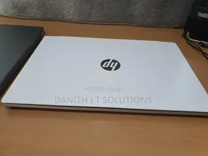 Laptop HP Pavilion 15-cs3063cl 8GB Intel Core i5 SSD 350GB