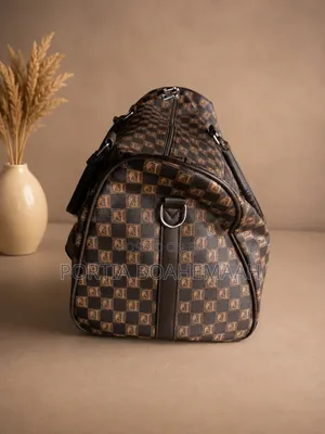 Traveling Duffel Bag