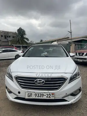 Hyundai Sonata Limited w/Brown Leather 4dr Sedan (2.4L 4cyl 6A) 2015