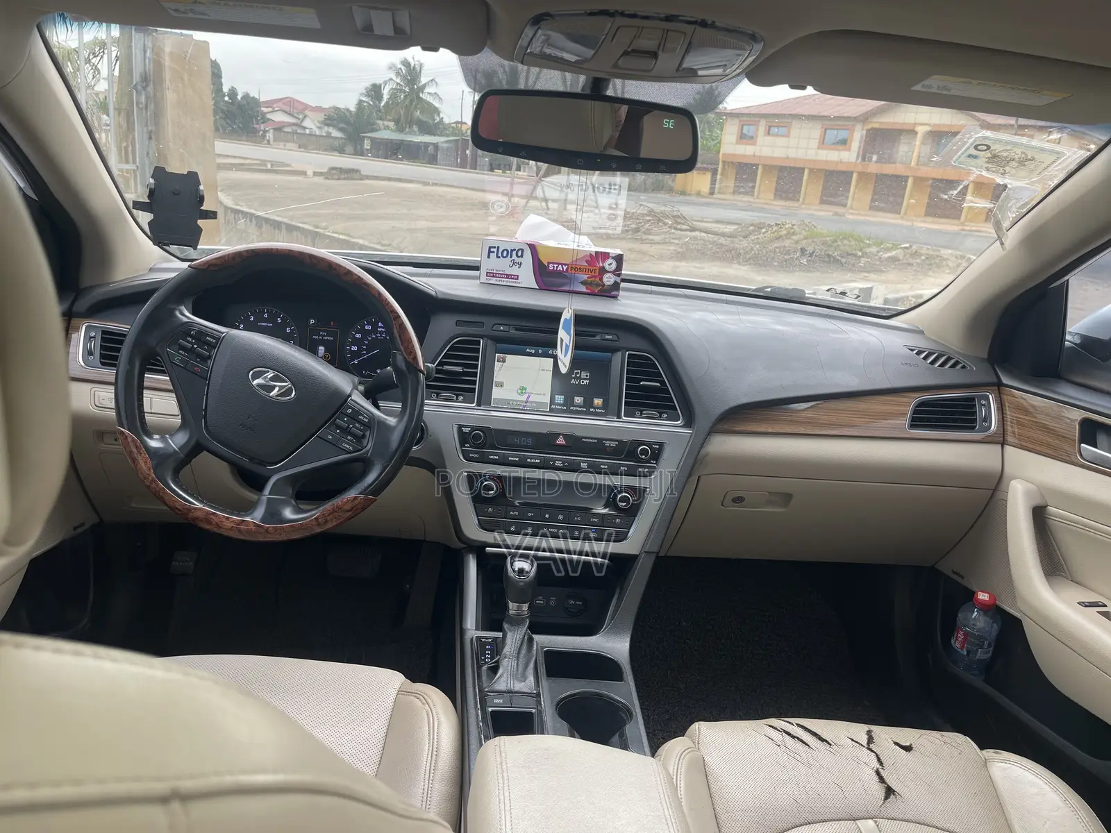 Hyundai Sonata Limited w/Brown Leather 4dr Sedan (2.4L 4cyl 6A) 2015