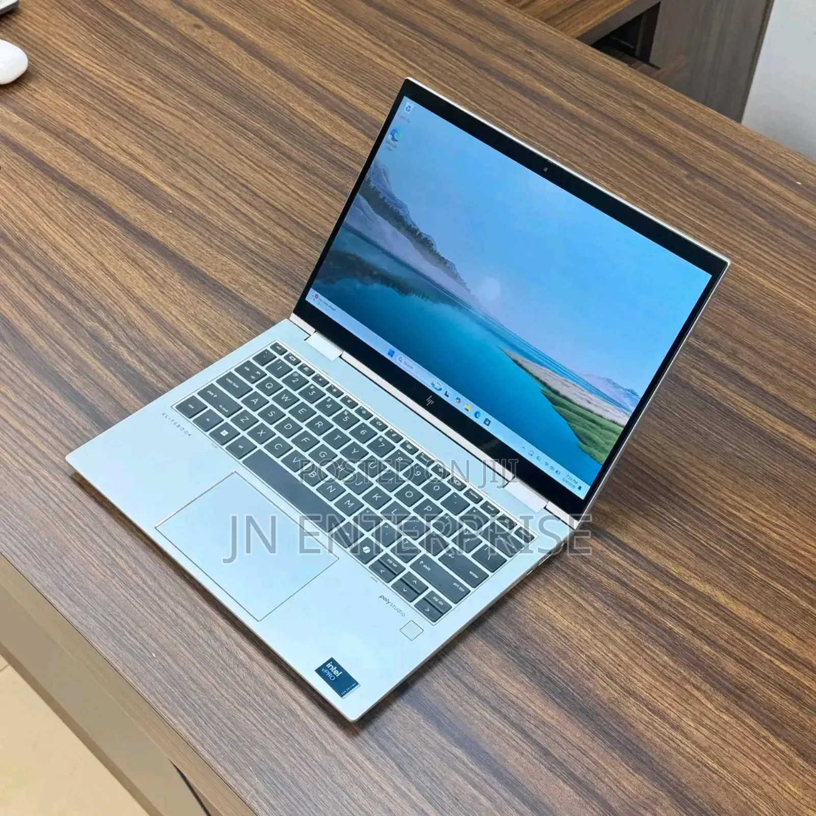 New Laptop HP Elitebook 830 G11 32GB Intel Core Ultra 7 SSD 1T