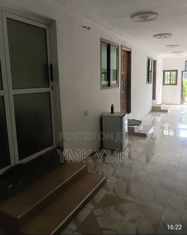 Monthly Short Stay Apartment at Amasaman Stadium Junction