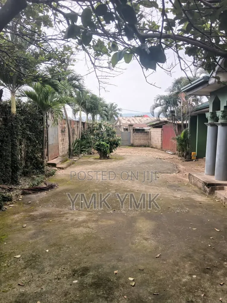 Monthly Short Stay Apartment at Amasaman Stadium Junction