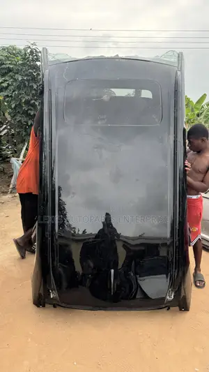 Honda cRV 2022,2023,2024,2025 Topcut / Sunroof Cut Available
