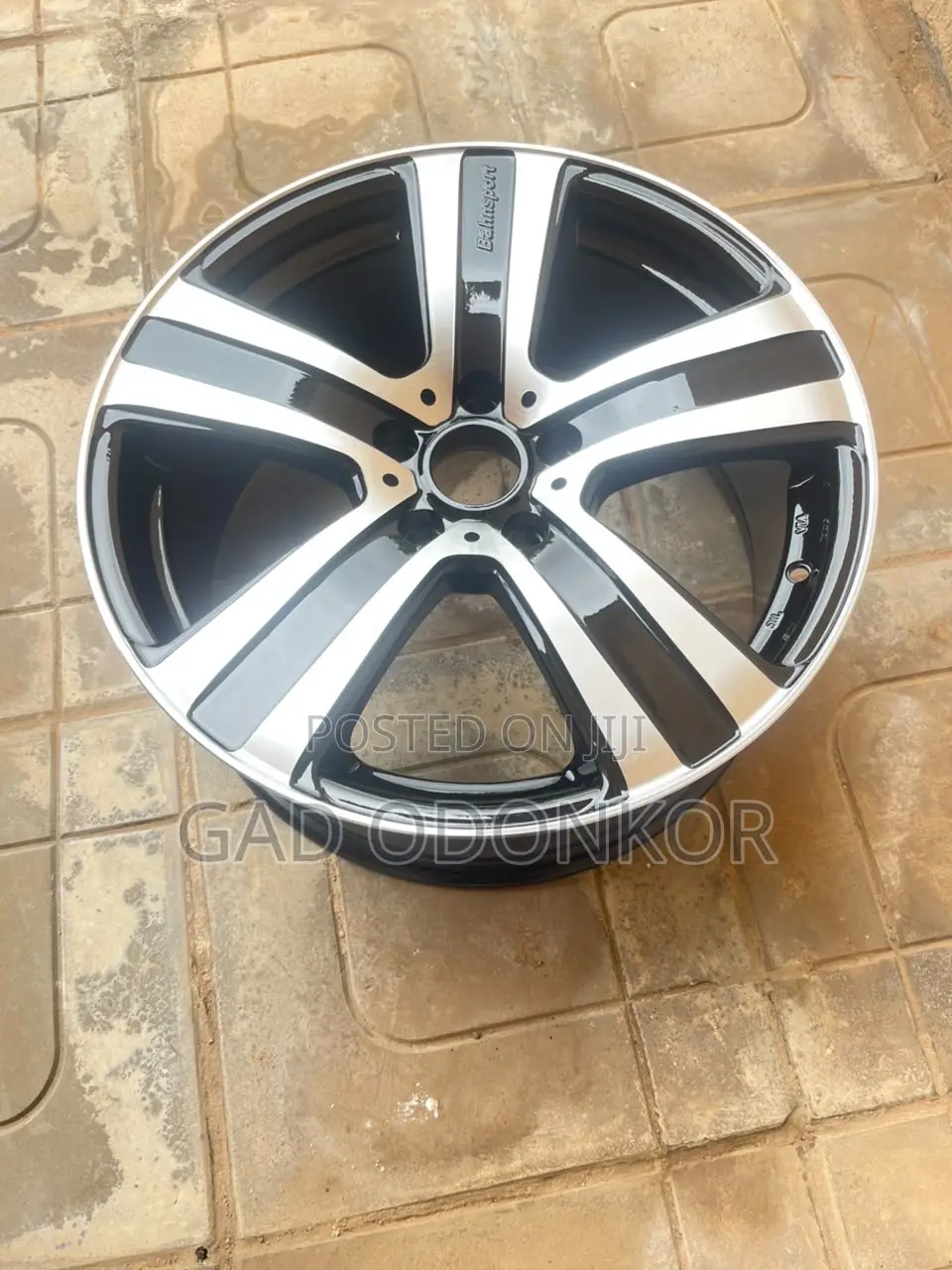 Set of 4 Rims 18” in Boxes.