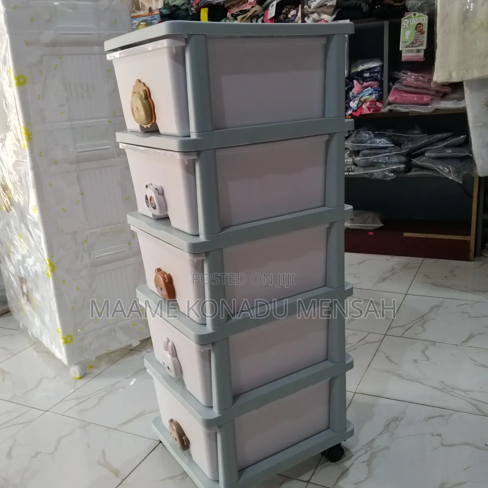 Baby's Storage Carbnet