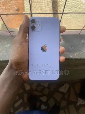 Apple iPhone 11 64 GB Purple