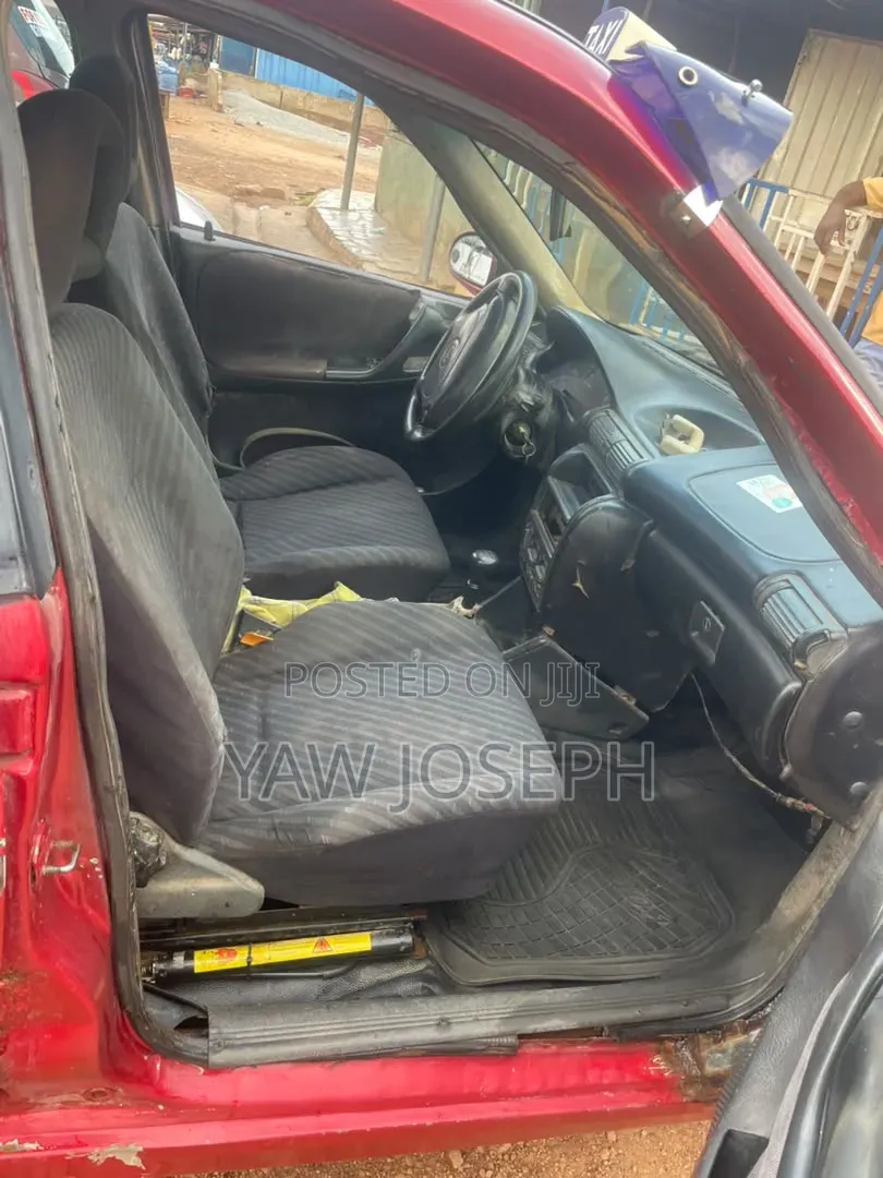 Opel Astra 1998 Red