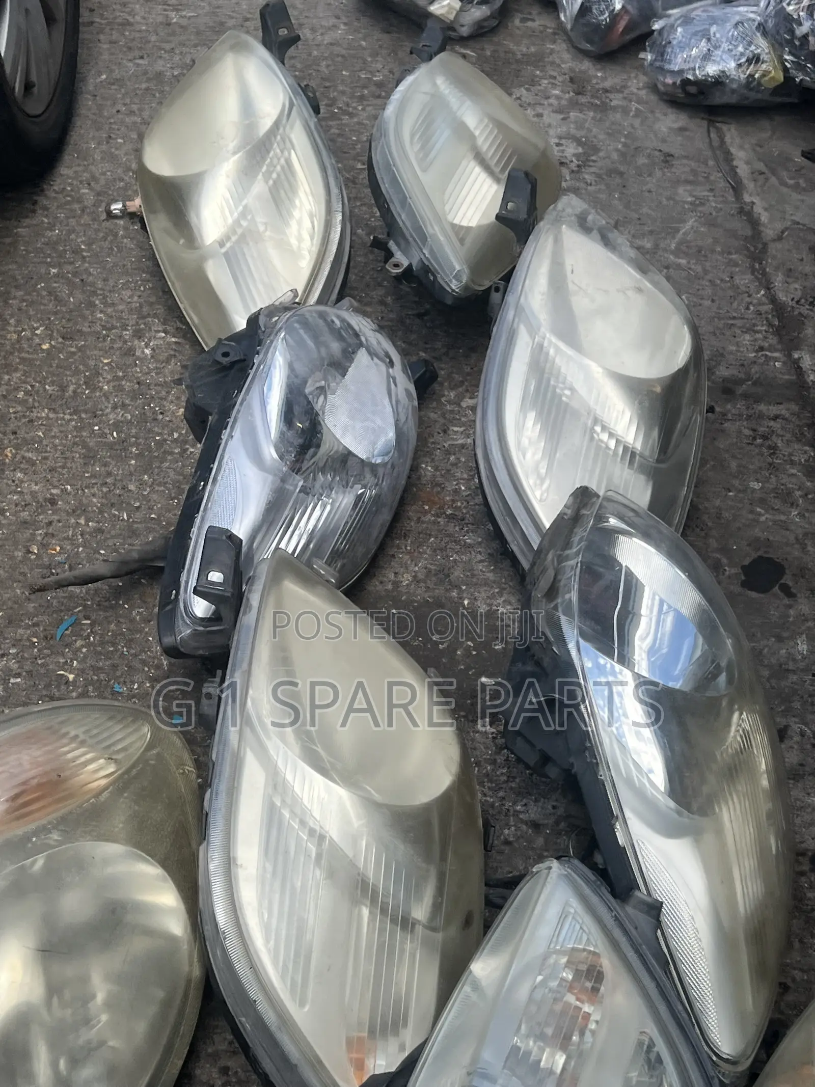 Toyota Vitz Engine 4 Plugs