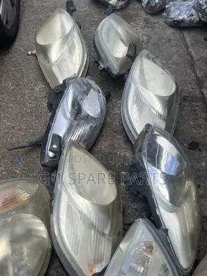 Toyota Vitz Engine 4 Plugs