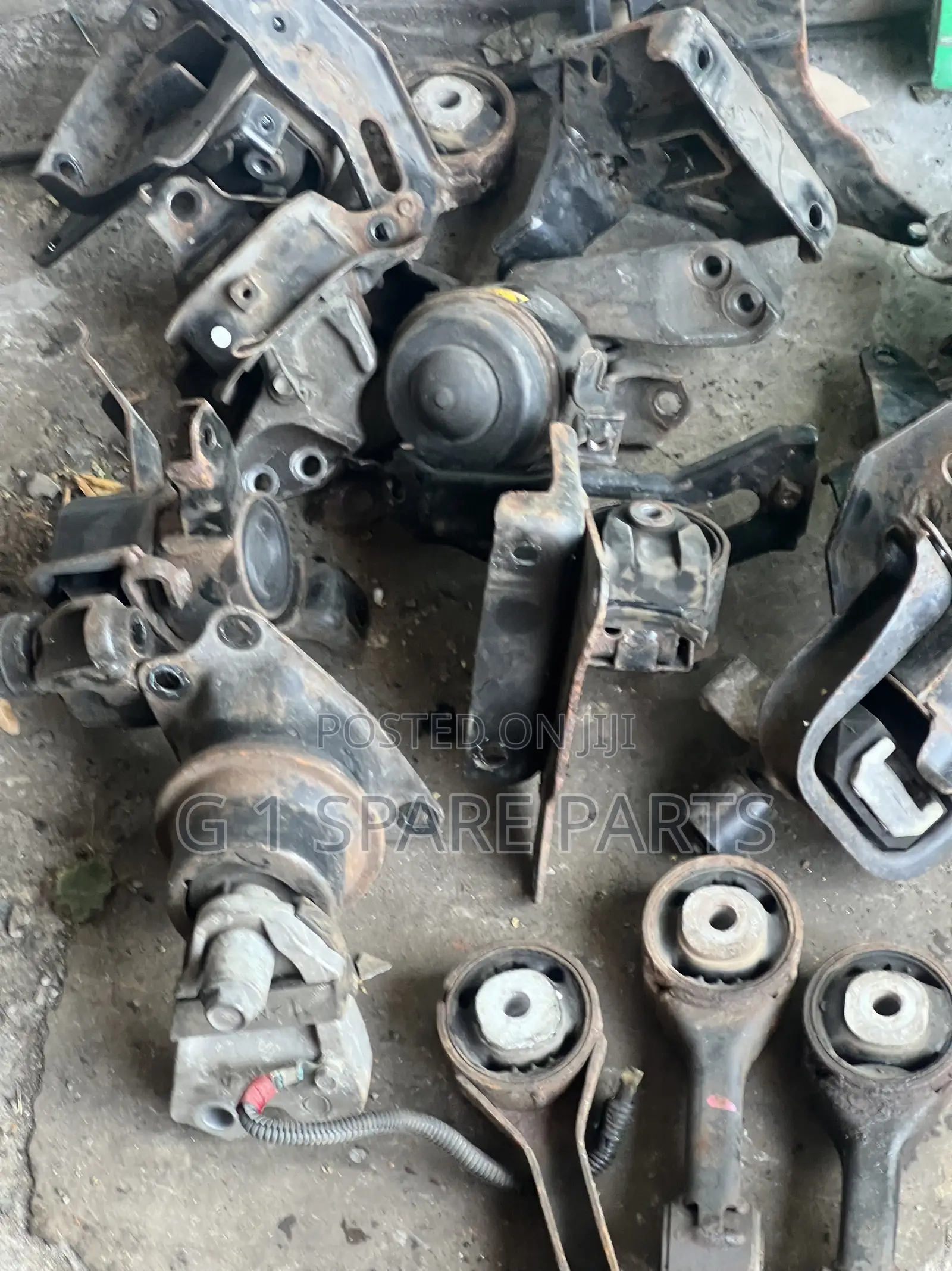 Toyota Vitz Engine 4 Plugs