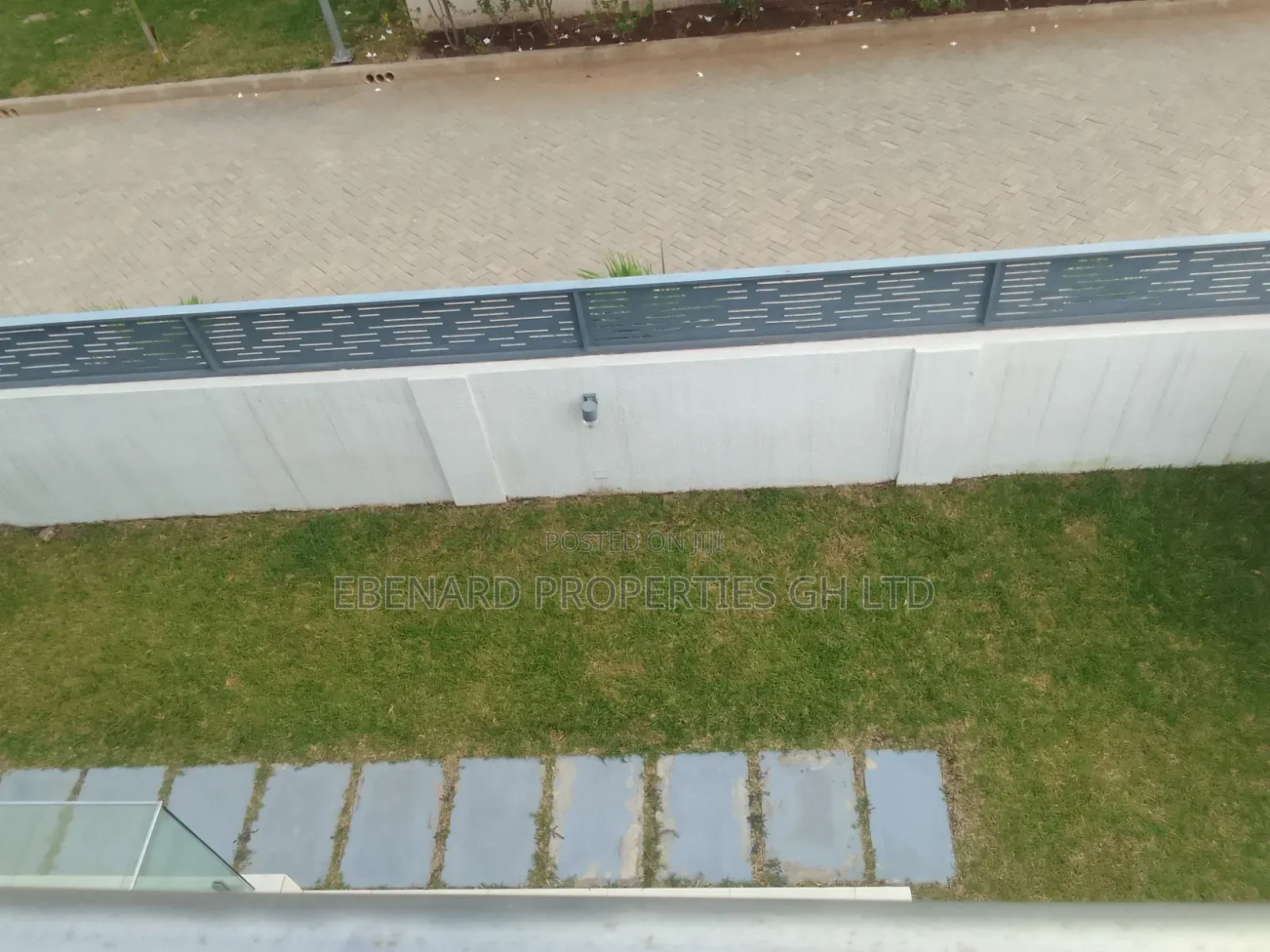 4bdrm Duplex in Ebenard Properties, Lashibi for rent