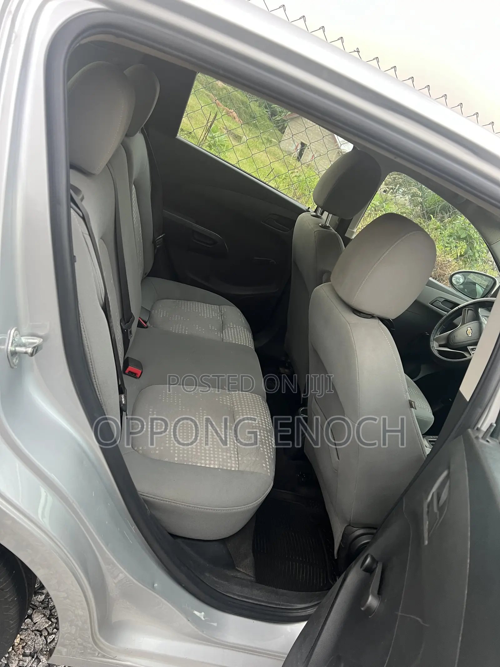 Chevrolet Sonic LT 2016 Gray