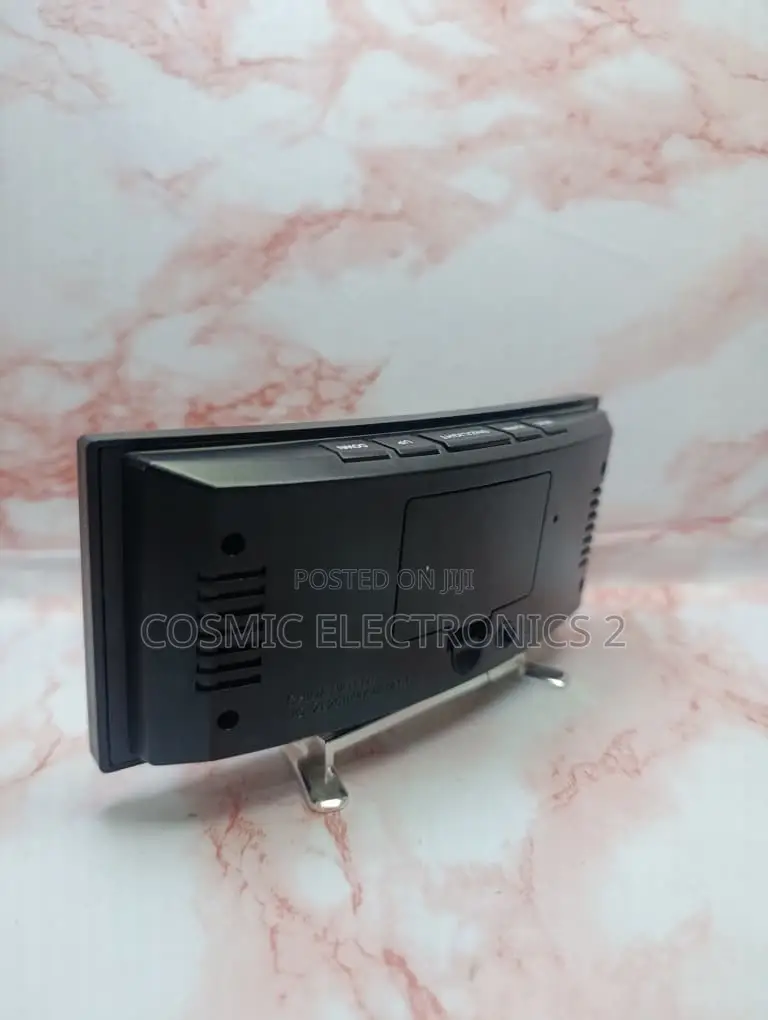 Curved LED Alarm Clock With Temperature Display, Adjustable Brightness