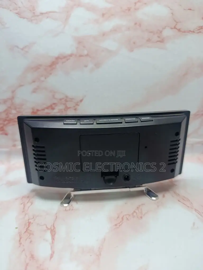 Curved LED Alarm Clock With Temperature Display, Adjustable Brightness