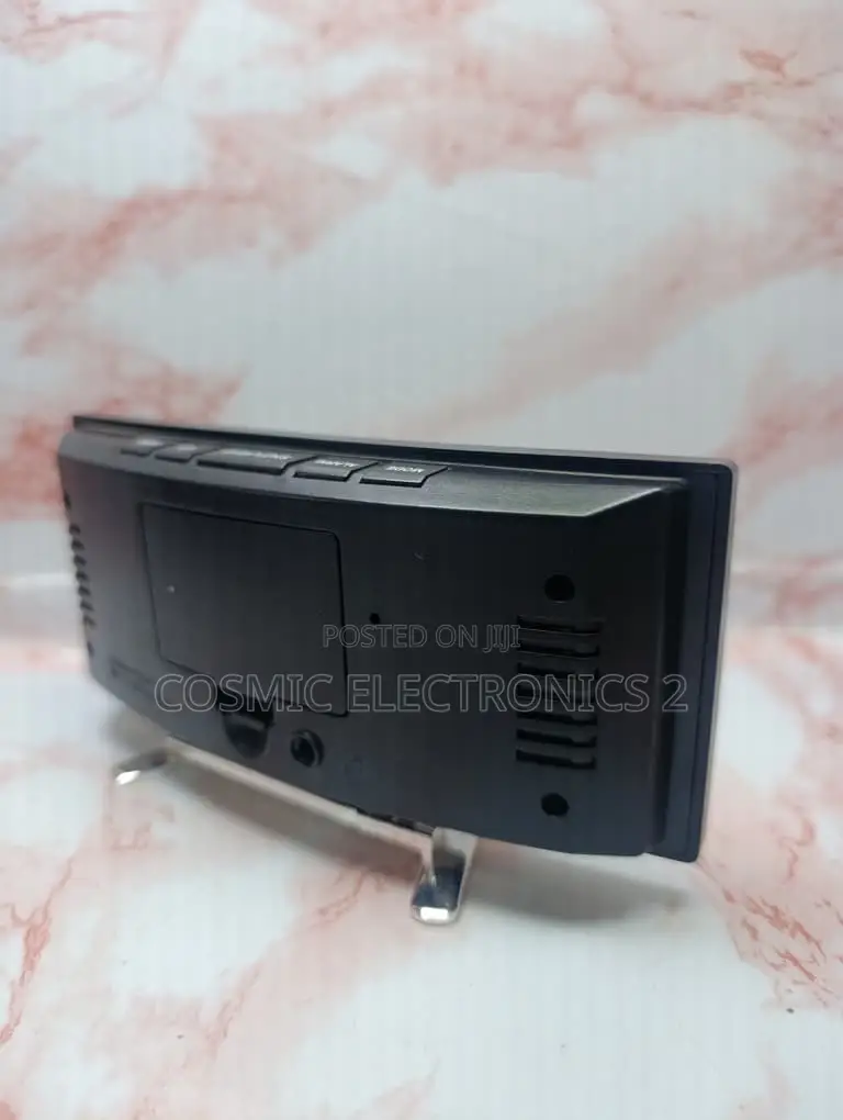 Curved LED Alarm Clock With Temperature Display, Adjustable Brightness