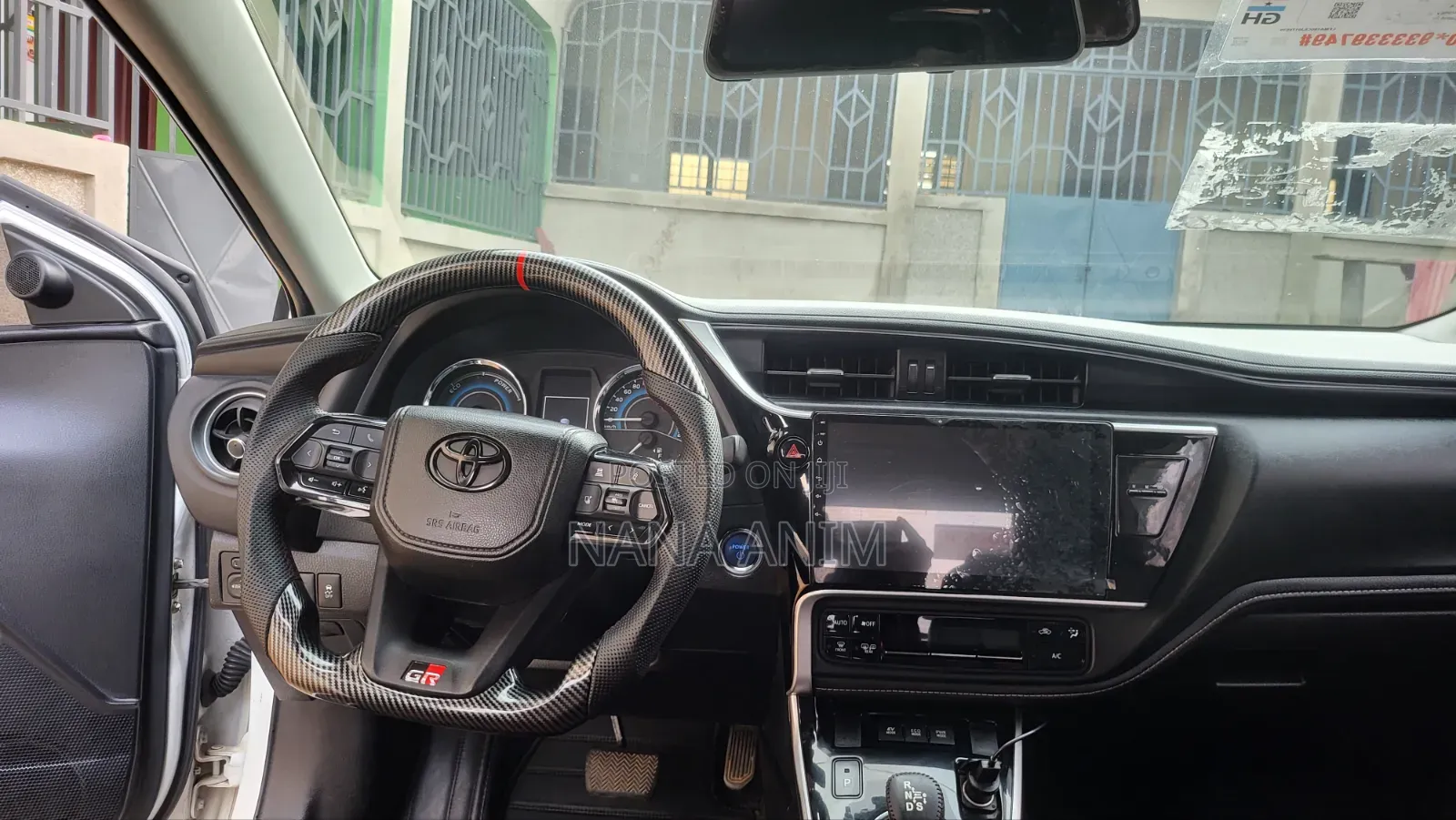 Toyota Corolla 2018 White