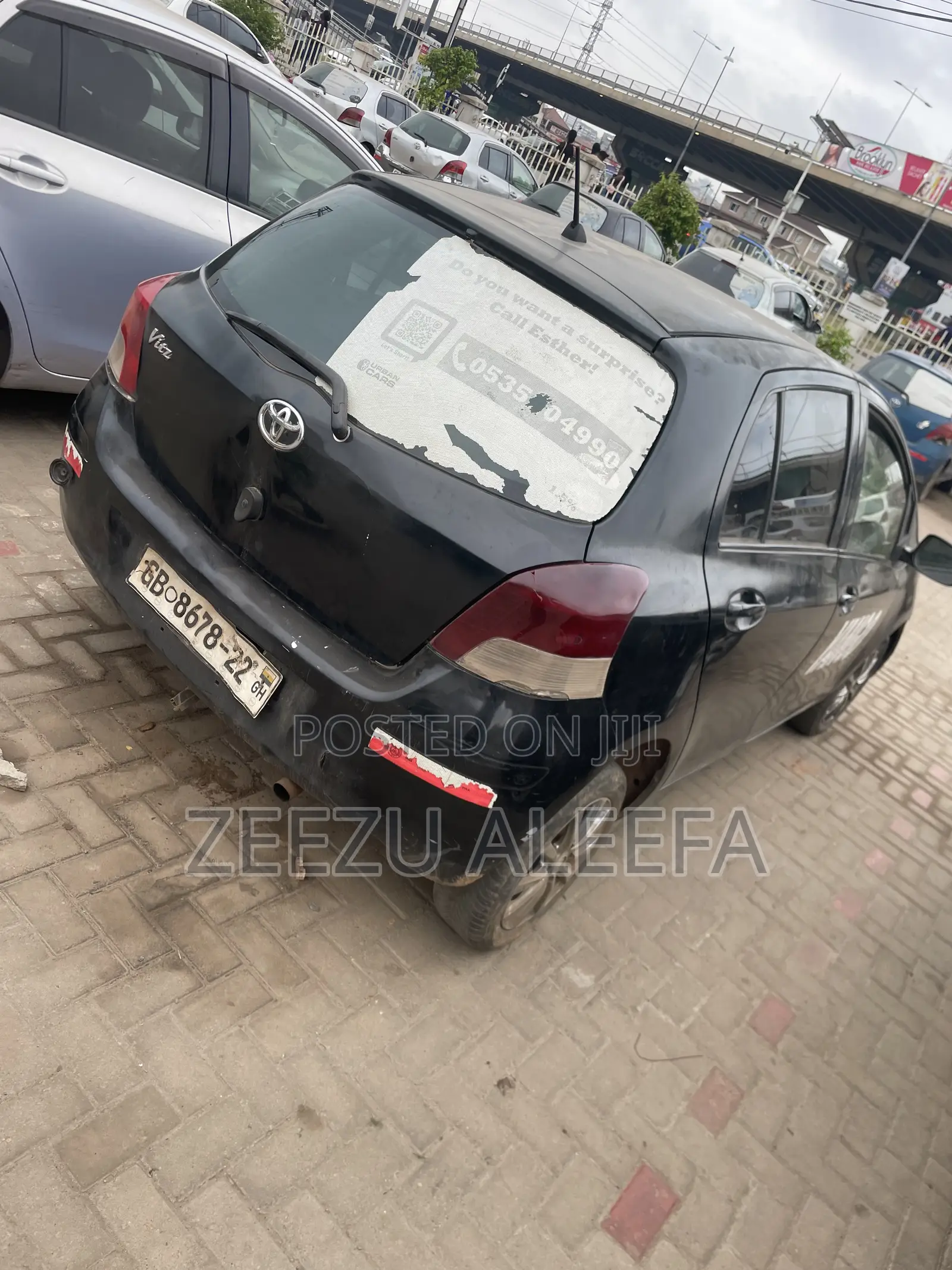 Toyota Vitz 1.3 AWD 5dr 2010 Black