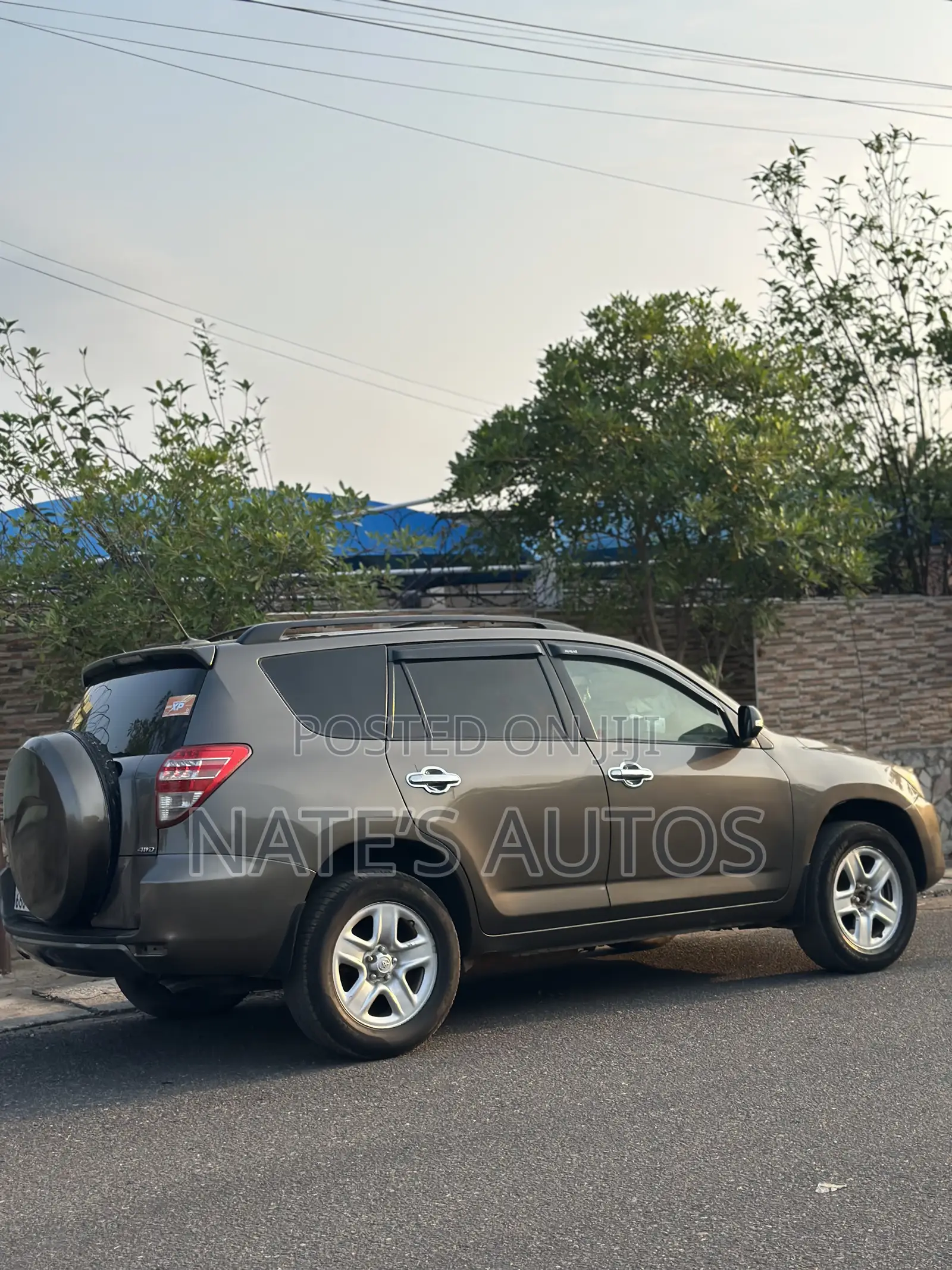 Toyota RAV4 2011 Gray