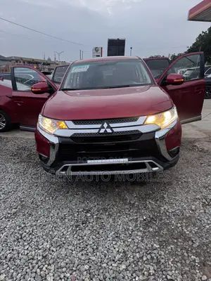 Mitsubishi Outlander SE FWD 2017