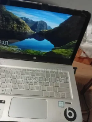 Laptop HP Envy 17 8GB Intel Core 7 SSD 256GB