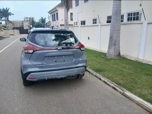 Nissan Kicks 2022 Gray