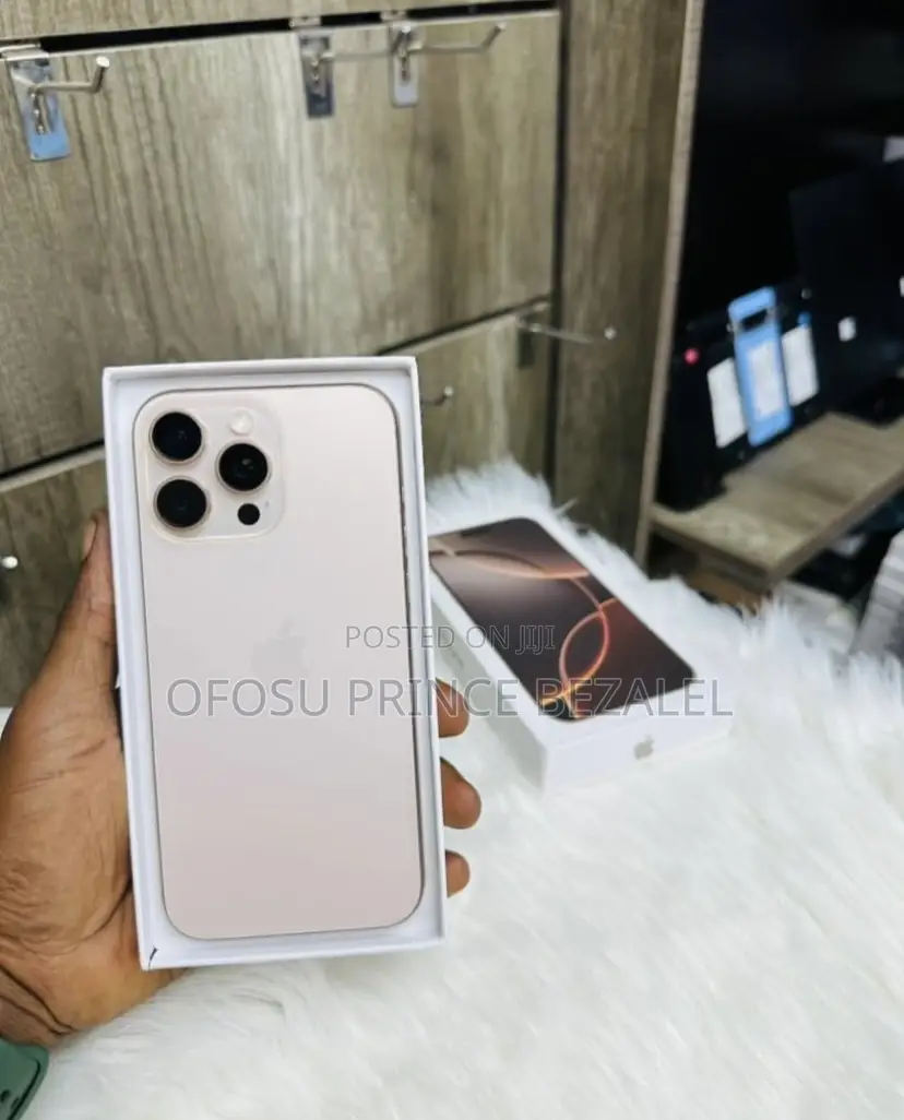 Apple iPhone 16 Pro Max 256 GB Gold