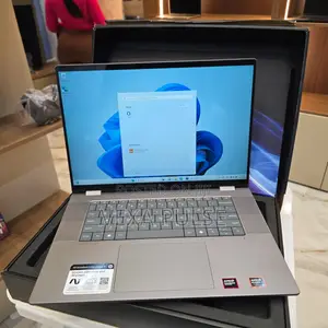 Laptop HP OmniBook X Flip 16" 16GB AMD Ryzen 5 SSD 512GB
