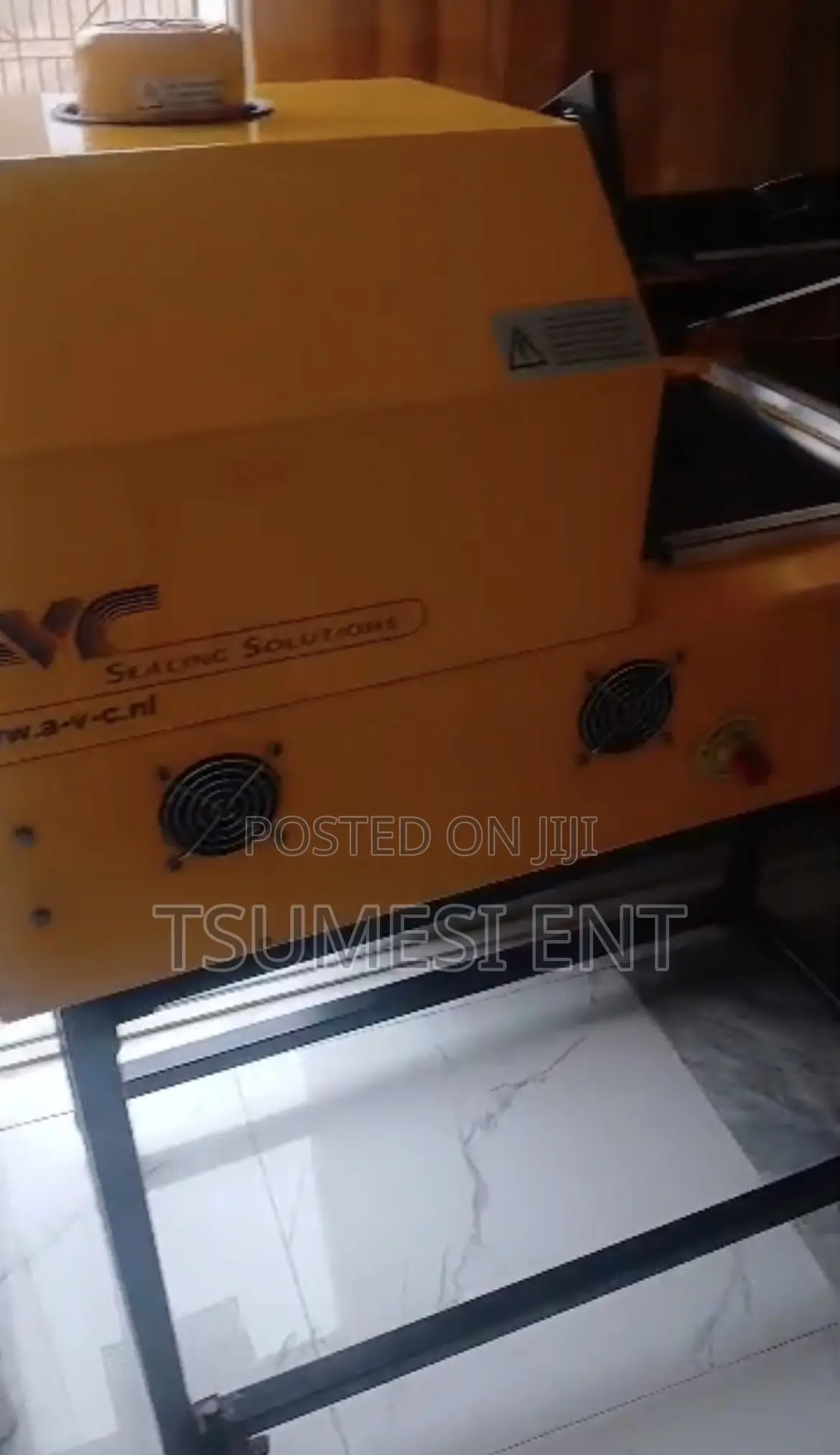 Shrinking Machine